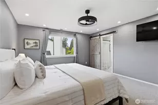 19555 23rd Ave NE, Poulsbo, WA 98370 - Photo 24
