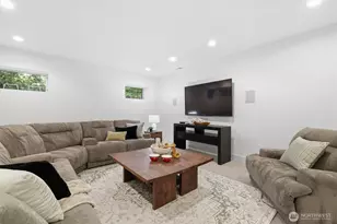 1533 38th Ave E, Seattle, WA 98112 - Photo 28