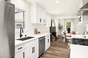 8121 16th Ave SW, Seattle, WA 98106 - Photo 14