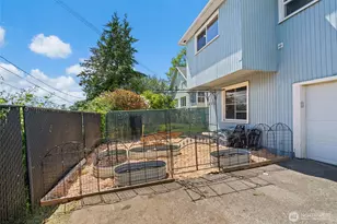 209 E 8th St, Aberdeen, WA 98520 - Photo 32
