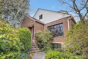 3002 NW 70th St, Seattle, WA 98117 - Photo 1