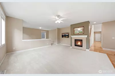 24750 NE 3rd Place, Sammamish, WA 98074 - Photo 14