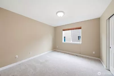 24750 NE 3rd Place, Sammamish, WA 98074 - Photo 26