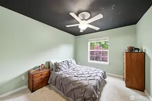 24750 NE 3rd Pl, Sammamish, WA 98074 - Photo 32