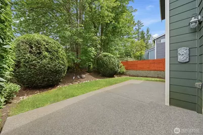 24750 NE 3rd Place, Sammamish, WA 98074 - Photo 34