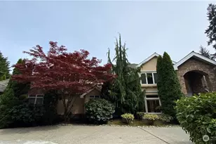 13953 NE 31st Pl, Bellevue, WA 98005 - Photo 2
