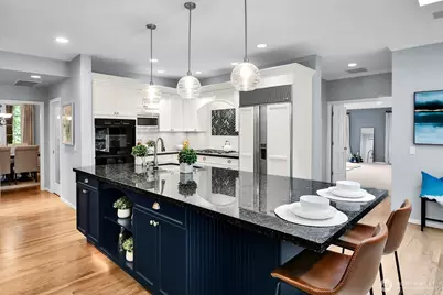 22707 NE 142nd Place, Woodinville, WA 98077 - Photo 10