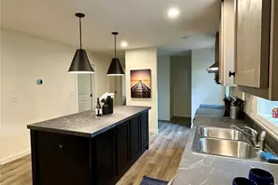 420 E Herron Dr, Shelton, WA 98584 - Photo 10