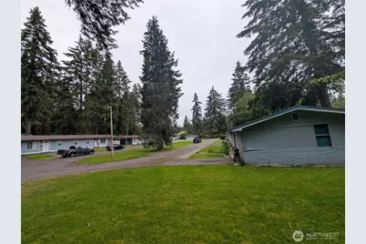 11002 Idlewild Road SW, Lakewood, WA 98498 - Photo 2