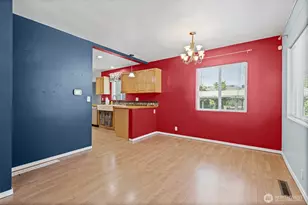 1421 N 32nd St, Renton, WA 98056 - Photo 10