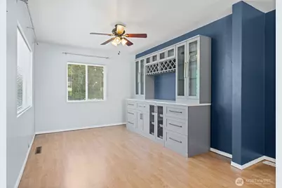 1421 N 32nd Street, Renton, WA 98056 - Photo 8
