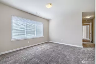 944 SW 108th Street SW, Seattle, WA 98146 - Photo 14