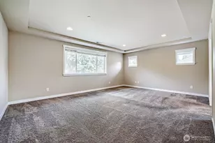 944 SW 108th Street SW, Seattle, WA 98146 - Photo 16