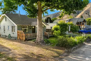 123 Riverfront Dr, Cashmere, WA 98815 - Photo 2