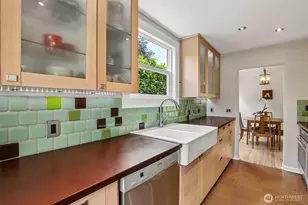 304 W 32nd St, Vancouver, WA 98660 - Photo 10