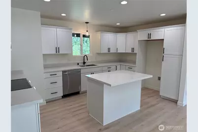 7828 E Jessica Way, Port Orchard, WA 98366 - Photo 6