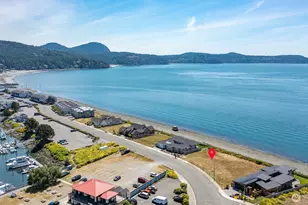 2207 Skyline Way, Anacortes, WA 98221 - Photo 12