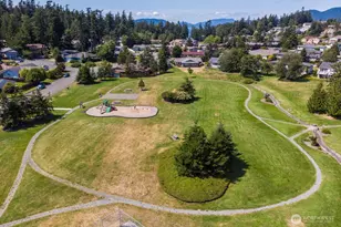 2207 Skyline Way, Anacortes, WA 98221 - Photo 30