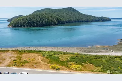 5909 Flounder Bay Lane, Anacortes, WA 98221 - Photo 2