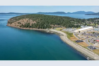5909 Flounder Bay Lane, Anacortes, WA 98221 - Photo 16