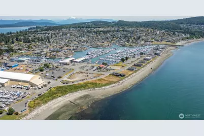 5909 Flounder Bay Lane, Anacortes, WA 98221 - Photo 14