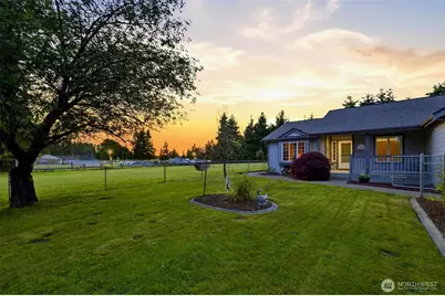 9117 336th Street S, Roy, WA 98580 - Photo 32