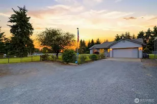 9117 336th St S, Roy, WA 98580 - Photo 2
