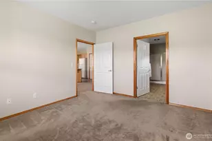 2358 SW Winchester St, Oak Harbor, WA 98277 - Photo 16