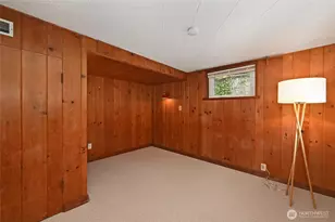 2562 6th Ave W, Seattle, WA 98119 - Photo 20