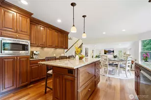 23030 NE 13th St, Sammamish, WA 98074 - Photo 6