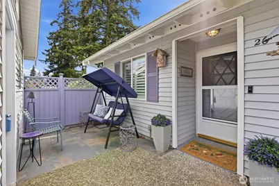 8405 55th Avenue NE #26, Marysville, WA 98270 - Photo 4