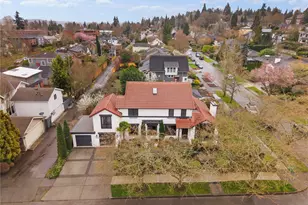 4003 E Newton St, Seattle, WA 98112 - Photo 36