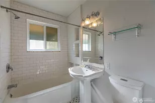 8601 36th Ave SW, Seattle, WA 98126 - Photo 20