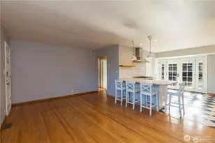 8601 36th Ave SW, Seattle, WA 98126 - Photo 6