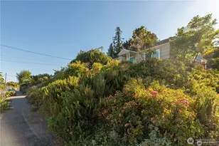 8601 36th Ave SW, Seattle, WA 98126 - Photo 28