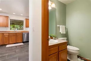 731 E Lakeshore Dr, Allyn, WA 98524 - Photo 18