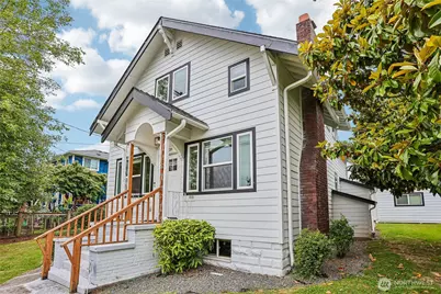 8609 55th Avenue S, Seattle, WA 98118 - Photo 2