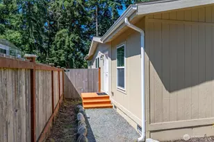 4355 Northgate Dr, Oak Harbor, WA 98277 - Photo 2