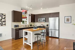2960 Eastlake Ave E, Seattle, WA 98102 - Photo 8