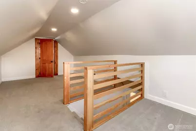 320 Williams Avenue N, Renton, WA 98057 - Photo 14