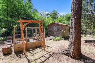 8440 Homestead Avenue NE, Olympia, WA 98516 - Photo 32