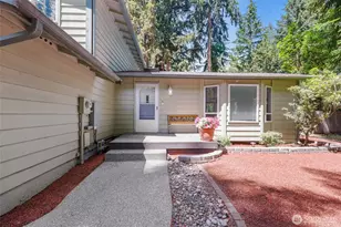 8440 Homestead Ave NE, Olympia, WA 98516 - Photo 4