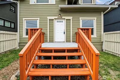 1208 S 14th Street, Tacoma, WA 98405 - Photo 4