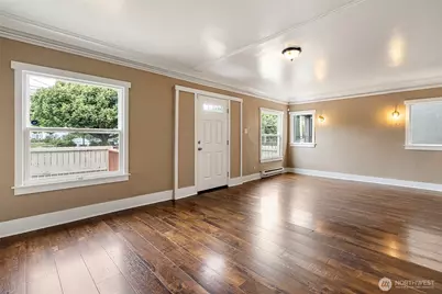 1208 S 14th Street, Tacoma, WA 98405 - Photo 6