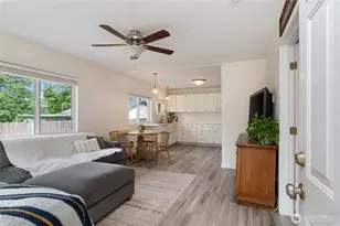 3622 W E St, Bremerton, WA 98312 - Photo 2