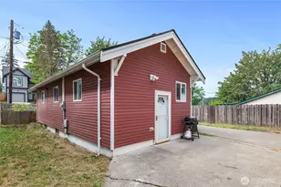 3622 W E St, Bremerton, WA 98312 - Photo 20
