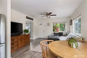 3622 W E St, Bremerton, WA 98312 - Photo 4