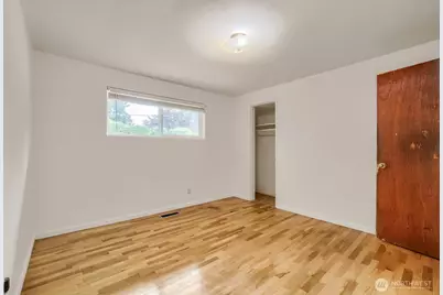 7525 200th St SW, Lynnwood, WA 98036 - Photo 16