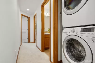 12316 33rd Avenue NE #C, Seattle, WA 98125 - Photo 10