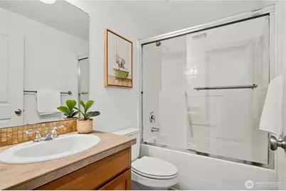 12316 33rd Avenue NE #C, Seattle, WA 98125 - Photo 12